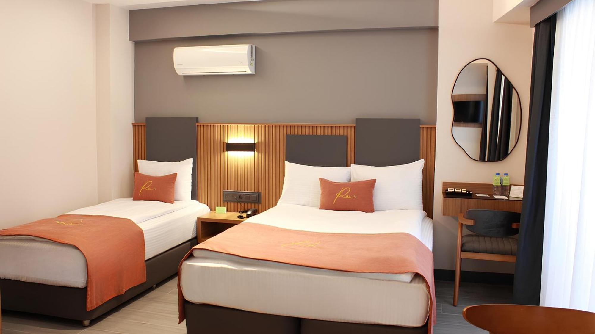 Roi Hotel Izmir Exteriör bild